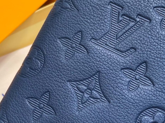 1:1 quality version Letter Embossed Card Holder 28636080