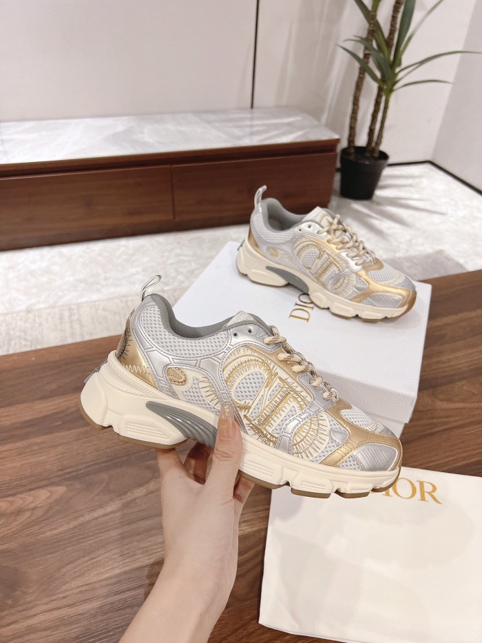 1:1 quality version 28285657 sports leisure dad shoes 7 colors