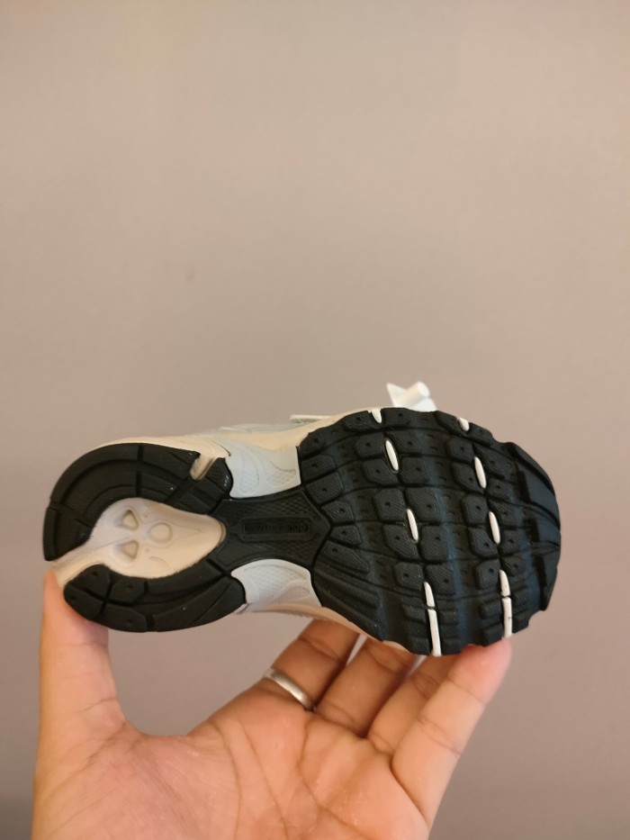 NB530 Hook & Loop Jogging Shoes for Kids 10 colors 28998854