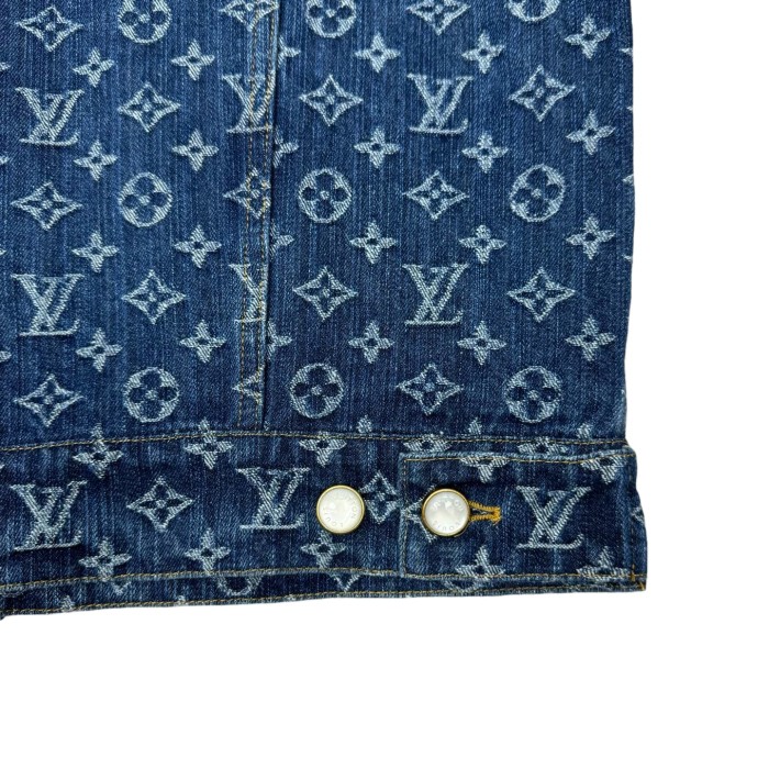 1:1 quality version Full Print Embroidered Denim Jacket 28687457
