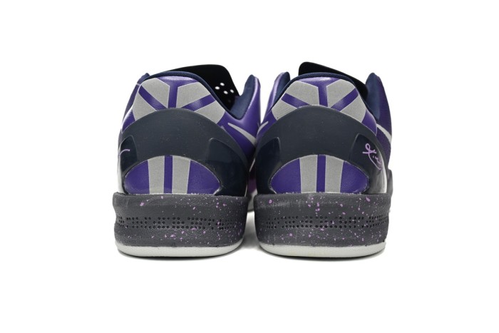 N Kobe 8 Playoffs Purple Platinum 555035-500