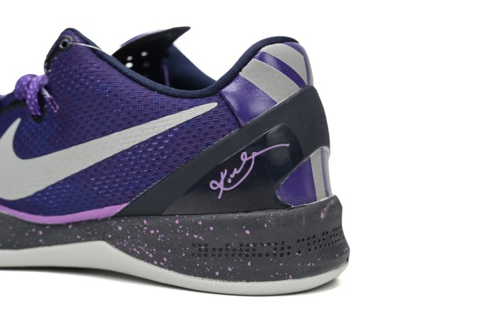 N Kobe 8 Playoffs Purple Platinum 555035-500