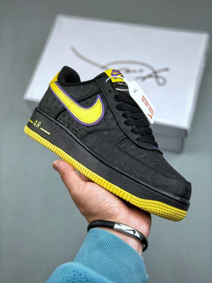 Kobe x N Air Force 1 Low Lakers Away 28658219