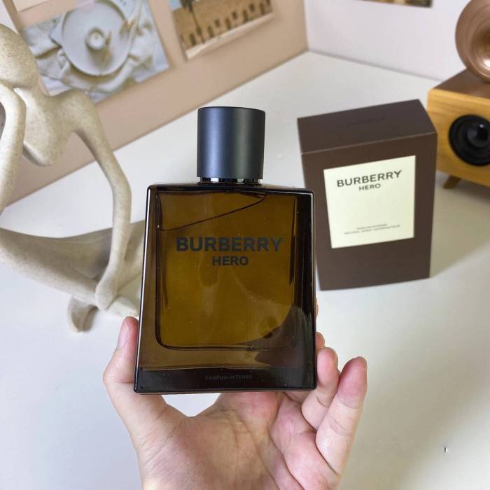 Hero Parfum Intense 28661074