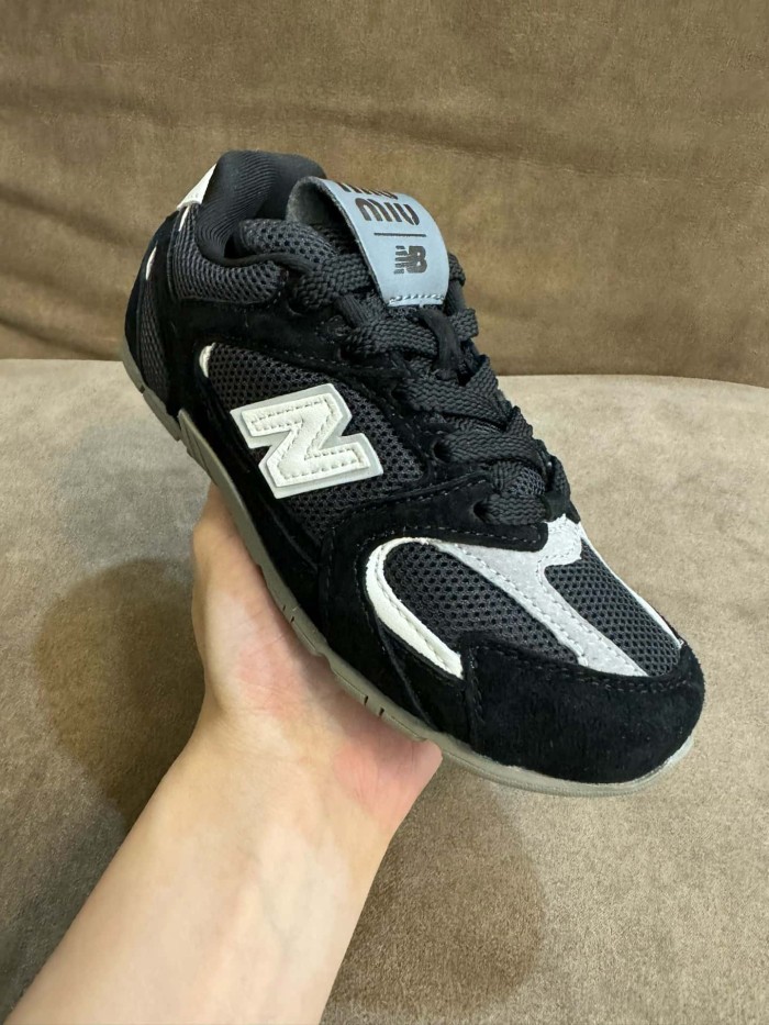 530 Miu Miu Co-branded Pigskin Mesh Lace-up Shoes for Kids 3 colors 29010997