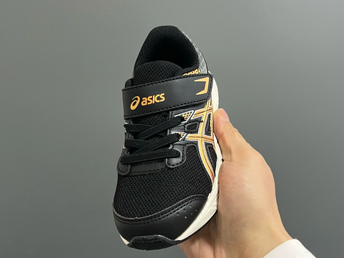 New Style Velcro Cushioned Sneakers for Kids 6 colors 29006183