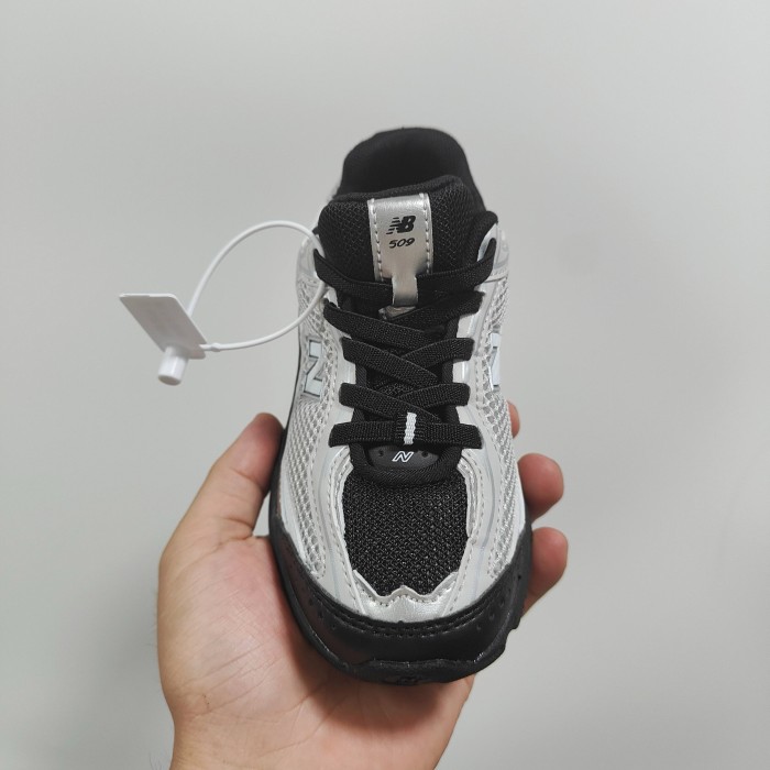 509 Series Breathable Mesh Non-Slip Retro Running Shoes for Kids 8 colors 29010815