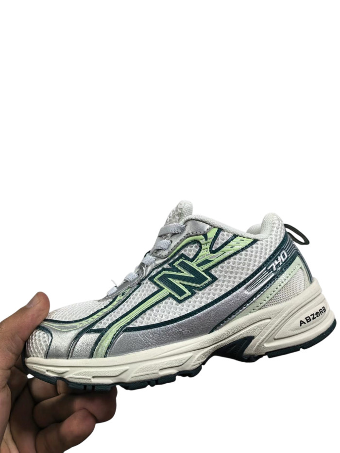 740 Style Breathable Mesh Retro Dad Sneakers for Kids 20 colors 29010987