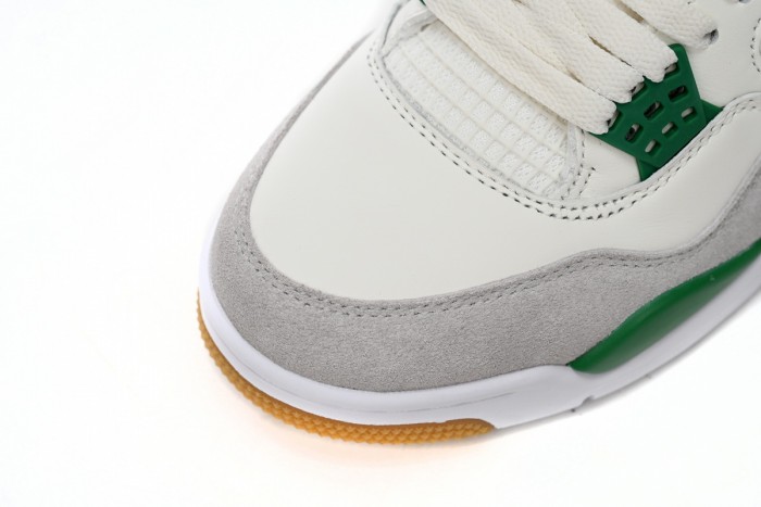 ［plus-size shoes]@j4 Retro SB Pine Green DR5415-103