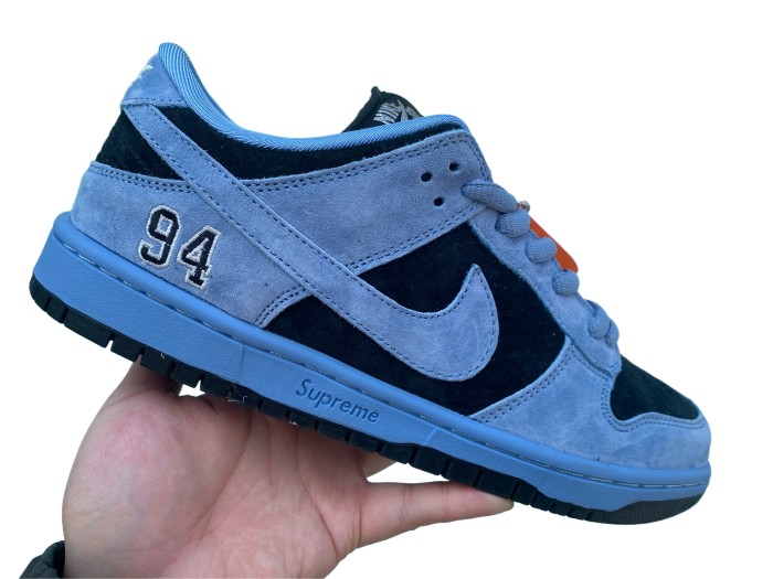 1:1 quality version Supreme x Nike SB Dunk Low ““Ocean Fog” 28443209