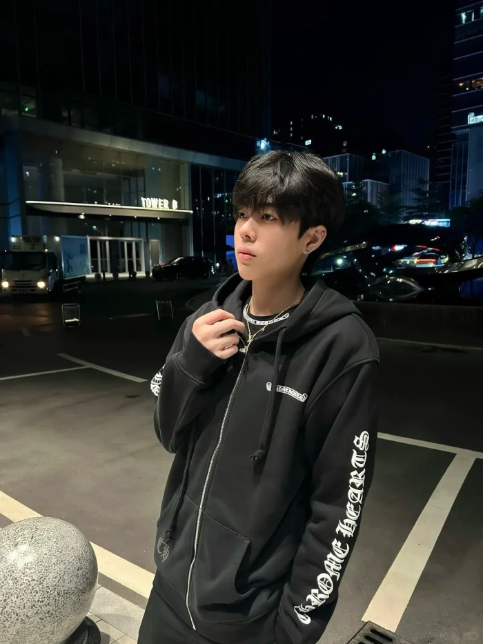 1:1 quality version yellow letter print zip-up Hoodie 28959369
