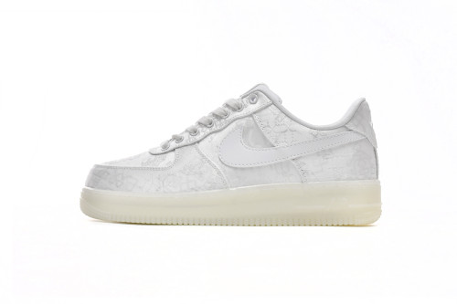 N  Air Force 1 Low CLOT 1WORLD (2018) AO9286-100