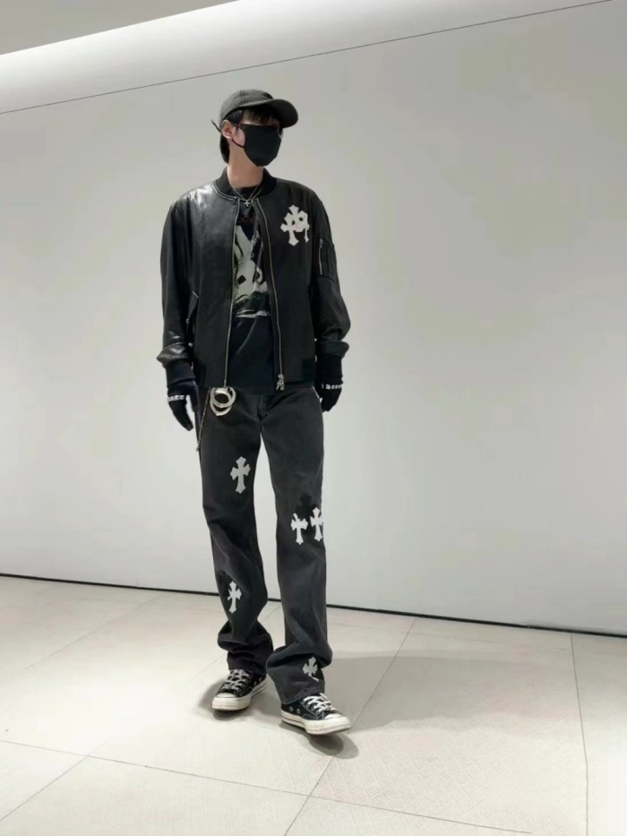 1:1 quality version Chengdu Limited 925 Sterling Silver Black and White Leather Cross Jeans