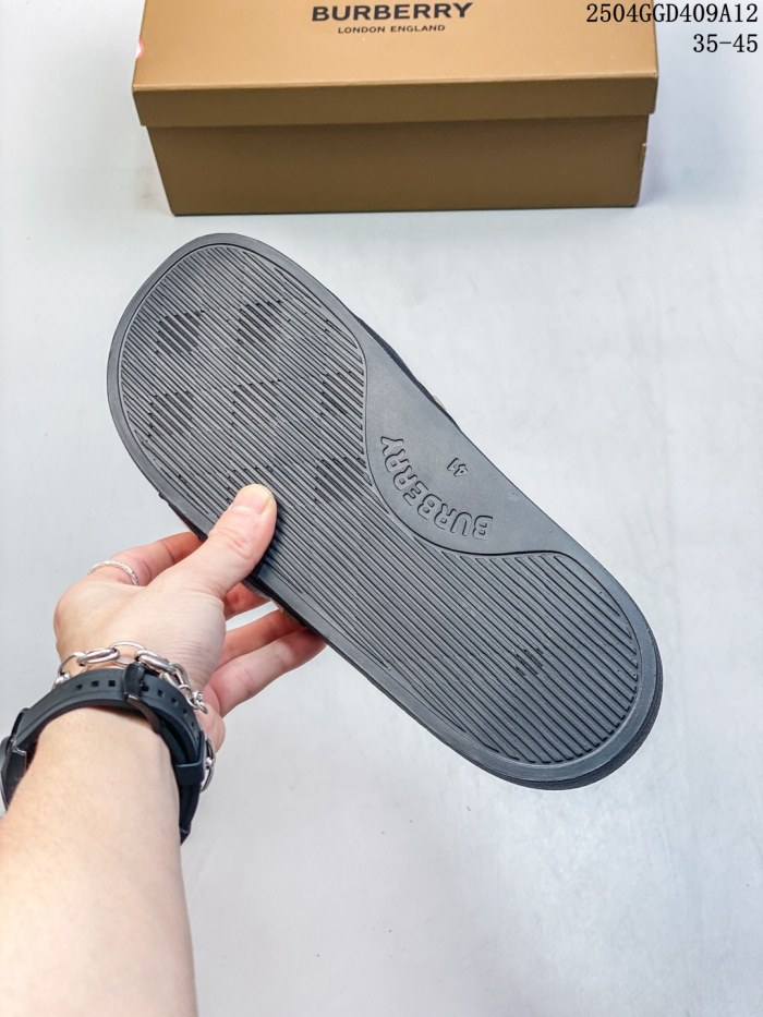 1:1 quality version 27958651 Plaid Dive Slippers