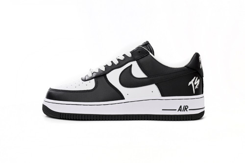 Terror Squad x N  Air Force 1 Low Panda FJ5756-100