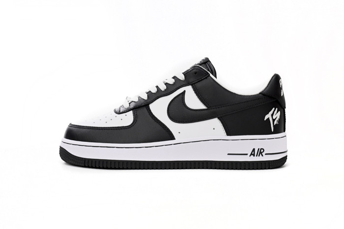 Terror Squad x N  Air Force 1 Low Panda FJ5756-100