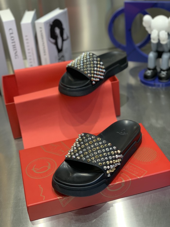 1:1 quality version 27870349 perimeter studded full studded model slippers 5 colors