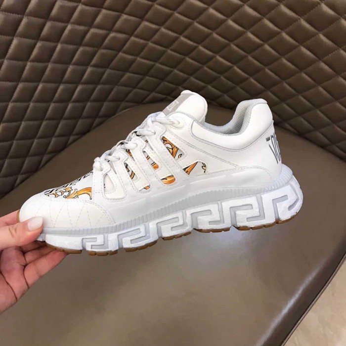 VERS@CE TRIGRECA SNEAKER   VS38