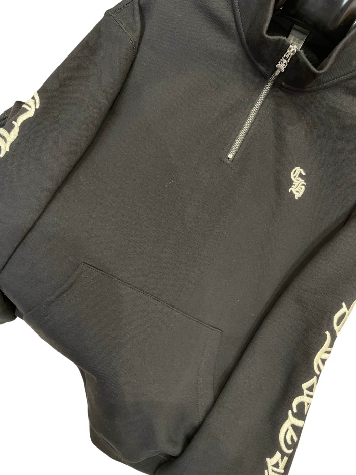 1:1 quality version Gothic Pattern Embroidered Half-Zip Sweatshirt 28938265