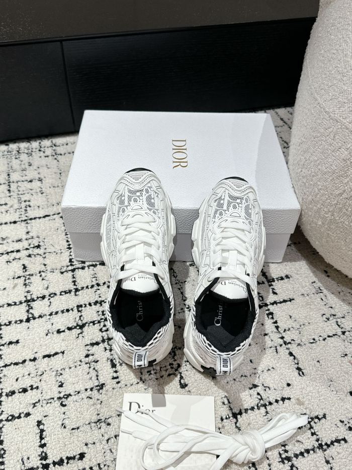 1:1 quality version 28270403 vibe sports leisure dad shoes 6 colors