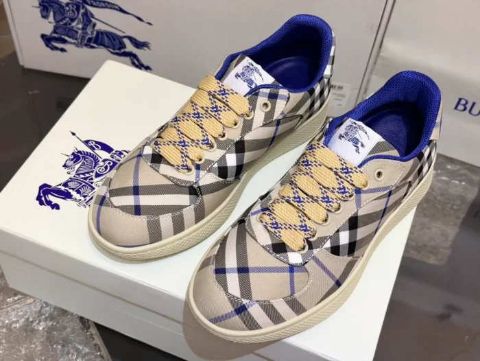 BURB5RRY TERRACE CHECK SNEAKERS   BBR095
