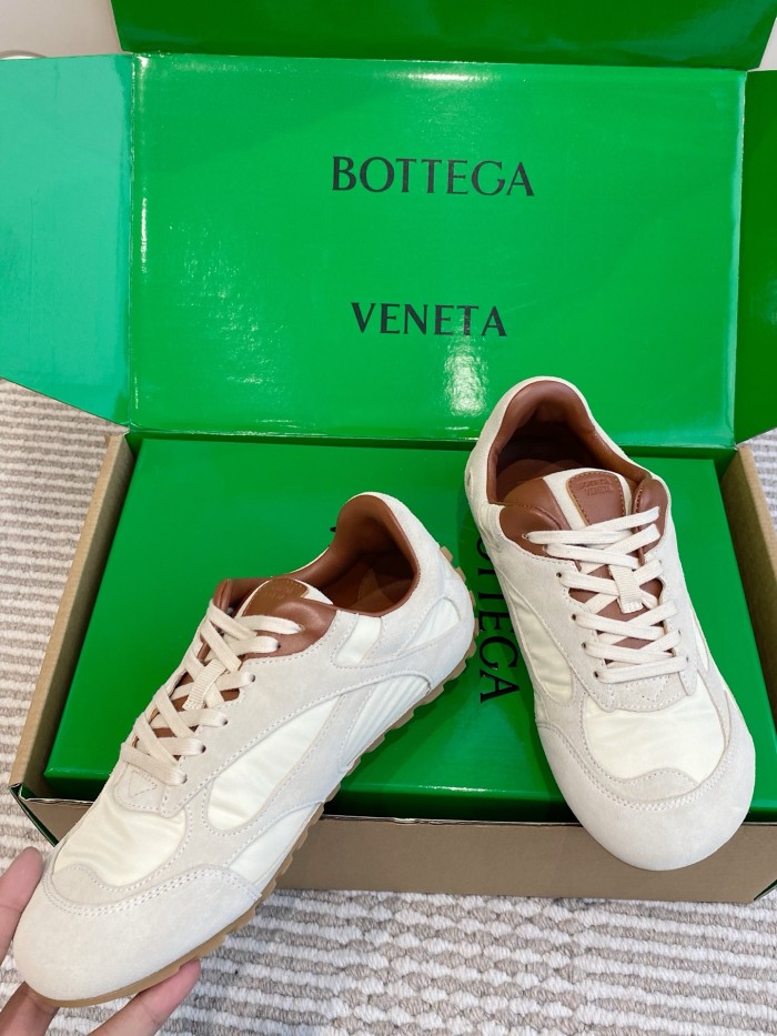1:1 quality version 28165918 Suede Vintage Sneakers 4 colors