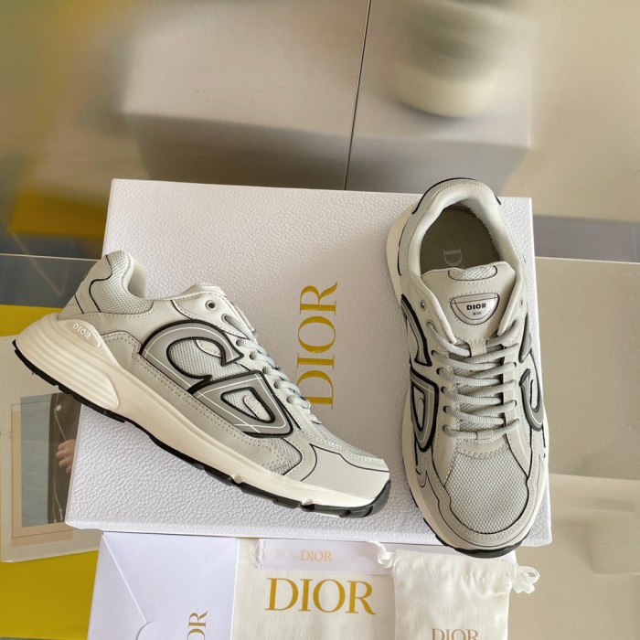 1:1 quality version Leather and mesh fabric patchwork reflective sneakers 35 colors 27736899
