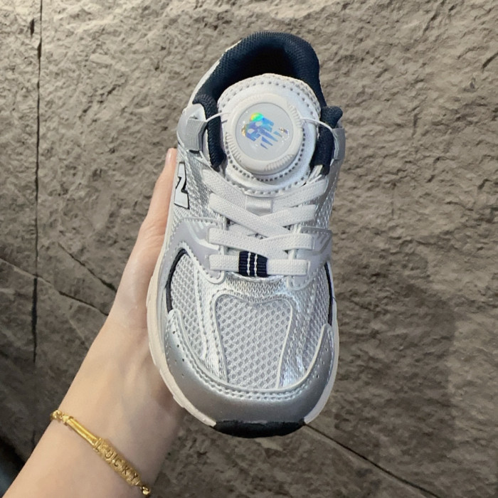 530 Rotary Buckle No-Tie Sneakers for Kids 3 colors 29011108