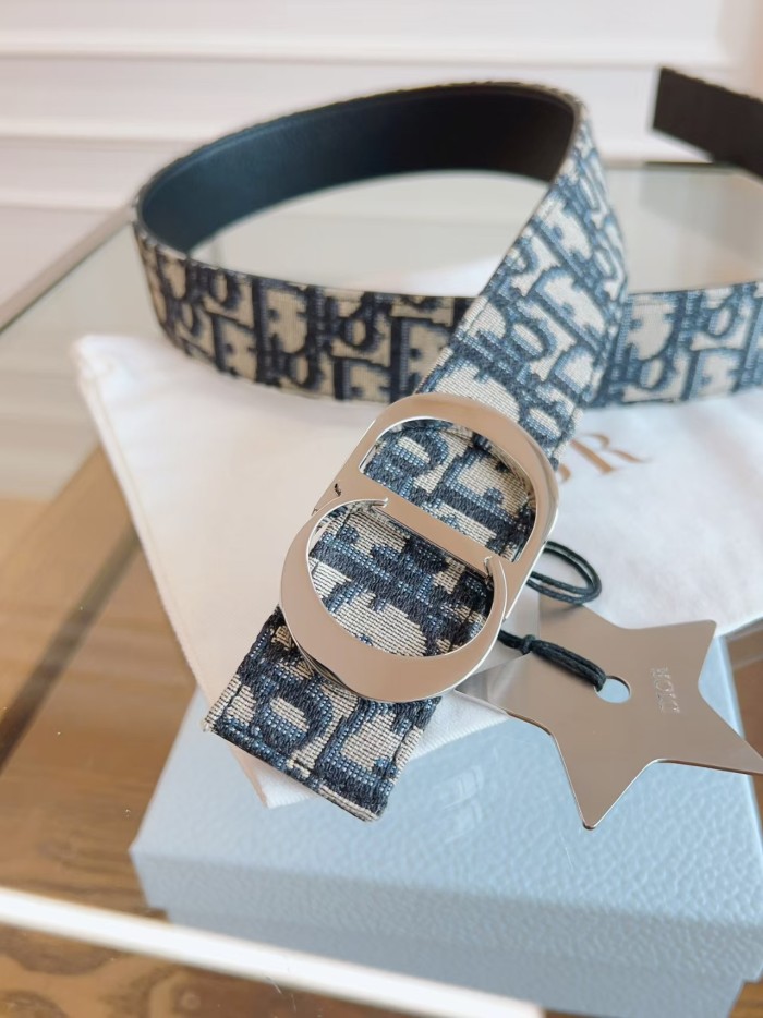 1:1 quality version Oblique Jacquard Double-Sided Smooth Buckle Belt 28689758
