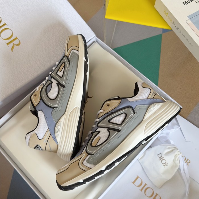 1:1 quality version Leather and mesh fabric patchwork reflective sneakers 35 colors 27736899