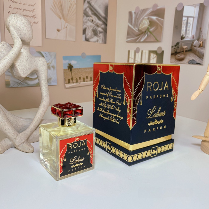 Roja Dove Lakme,2019 28903038