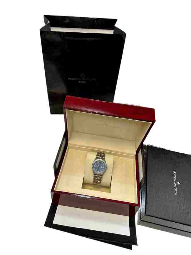 Sapphire Crystal Quartz Movement Watch【Dial diameter:30mm 】28763517