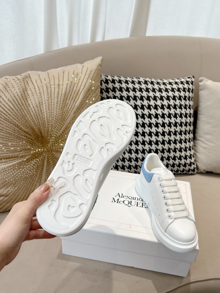 1:1 quality version Shoe Tail Rhinestone Monogram Sneakers 16 colors