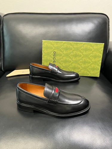 1:1 quality version Red and Green Webbing Men's Loafers 6 colors 28899672