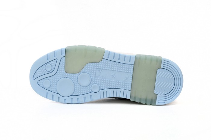 OW Out Of Office OOO 30 MM Low Tops White Light Blue OMIA189C99LEA0010145