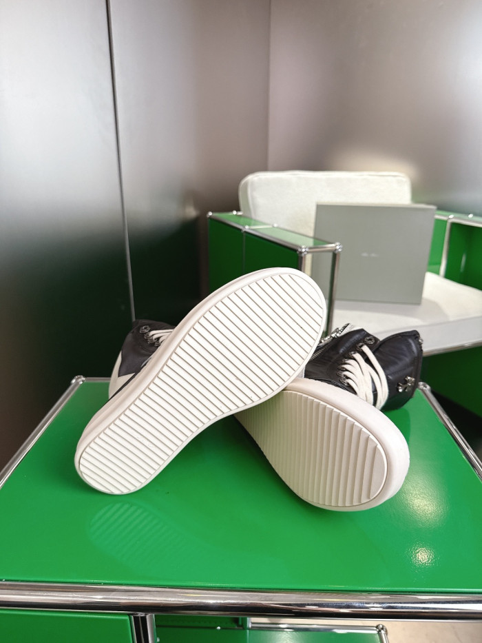 1:1 quality version R*ck0wens Silver accessories decorate the calfskin contrasting high-top shoes 2 colors 28791727