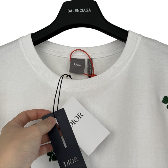 1:1 quality version Clover Letter Logo Embroidered Tee 2 colors 28816184