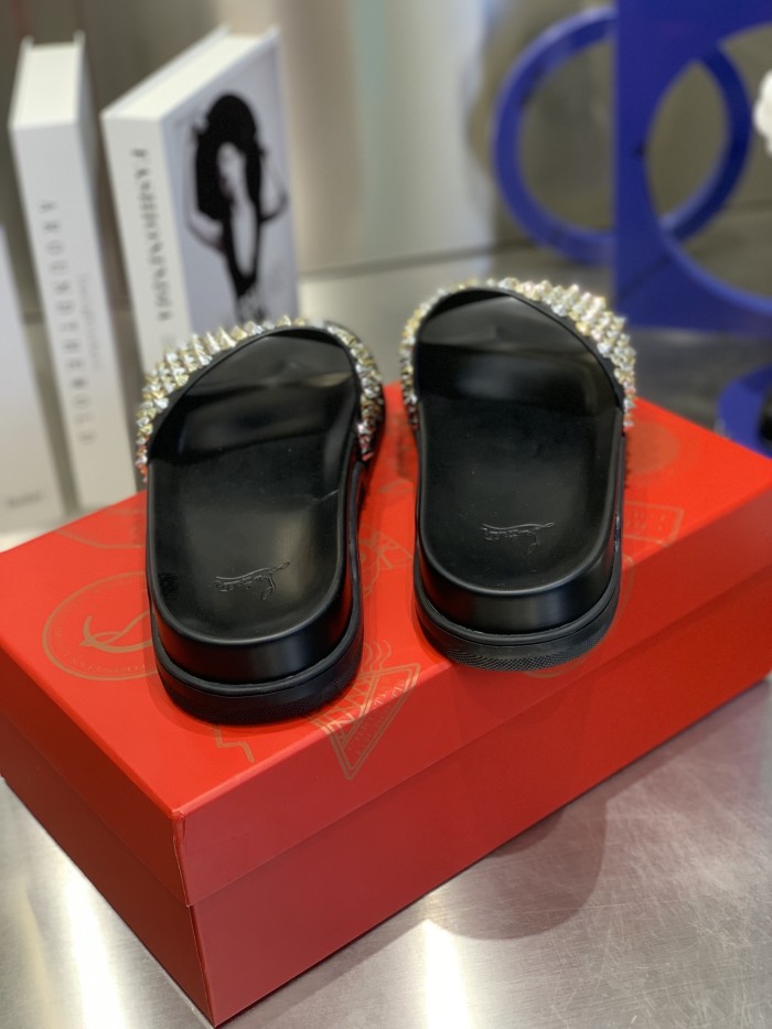 1:1 quality version 27870349 perimeter studded full studded model slippers 5 colors