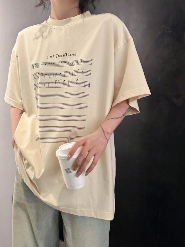 Paris Print Design Medium Fit T-Shirt