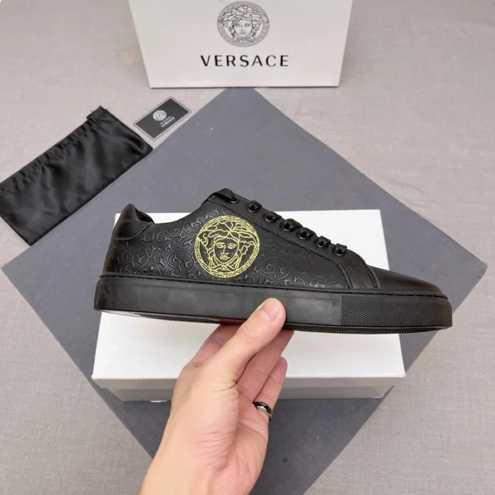 VERS@CE SNEAKERS   VS61