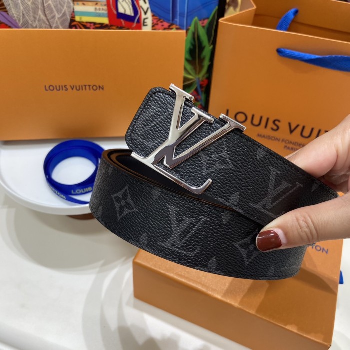 Classic Silver 3D Logo Bright Buckle Leather Belt【Width 3.5cm】 28680599