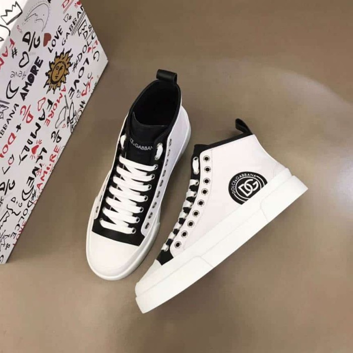 DOLCE AND  G@BB@N@ QUILTED TWO-TONE NYLON PORTOFINO LIGHT MID-TOP SNEAKERS IN WHITE    DG107
