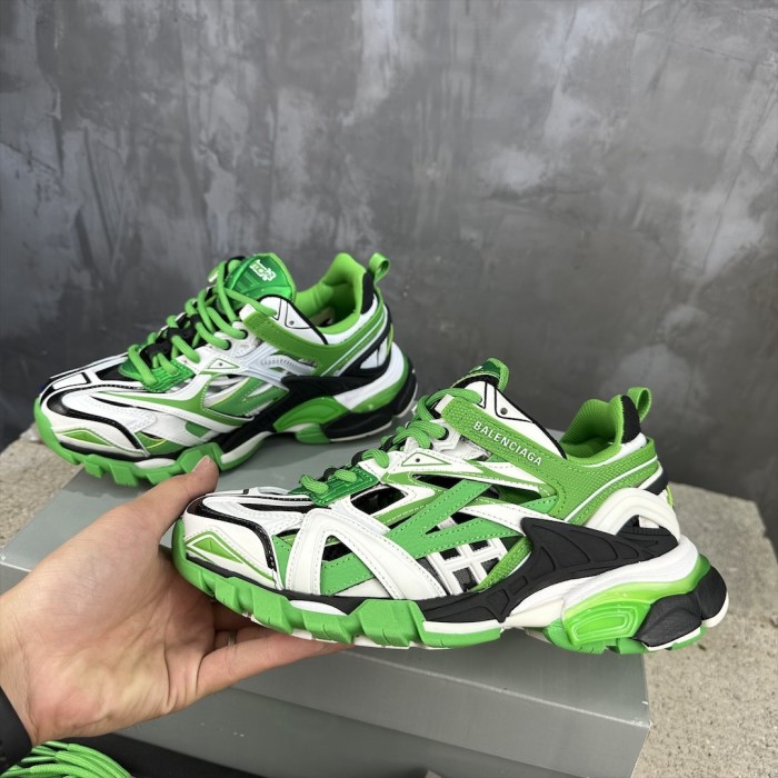 1:1 quality version 28321505 Track.2 sneakers 10 colors
