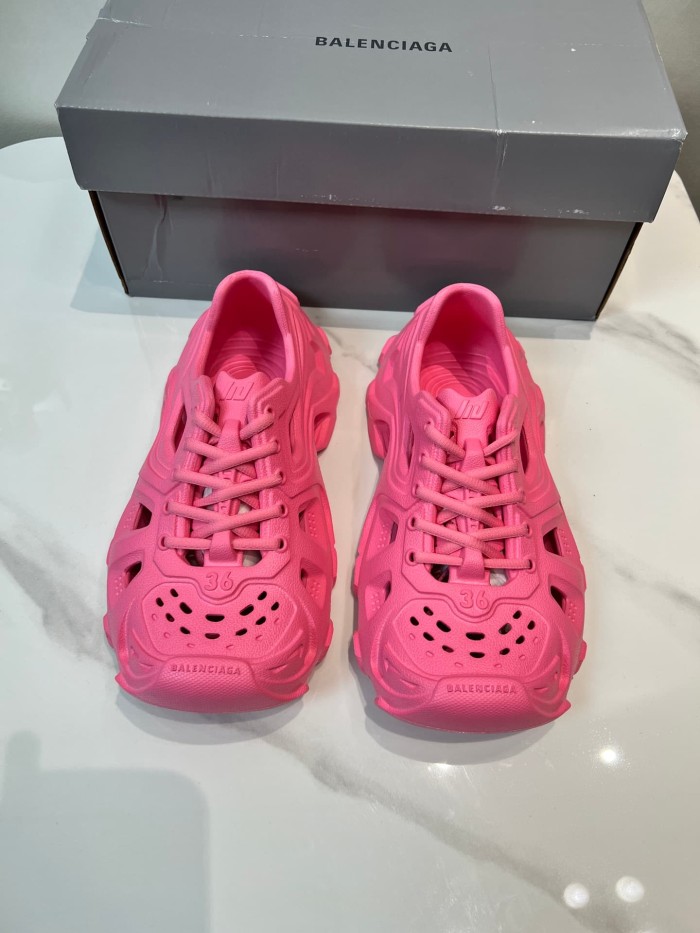 1:1 quality version HD Cutout Sports Style Clogs 6 colors 29027288