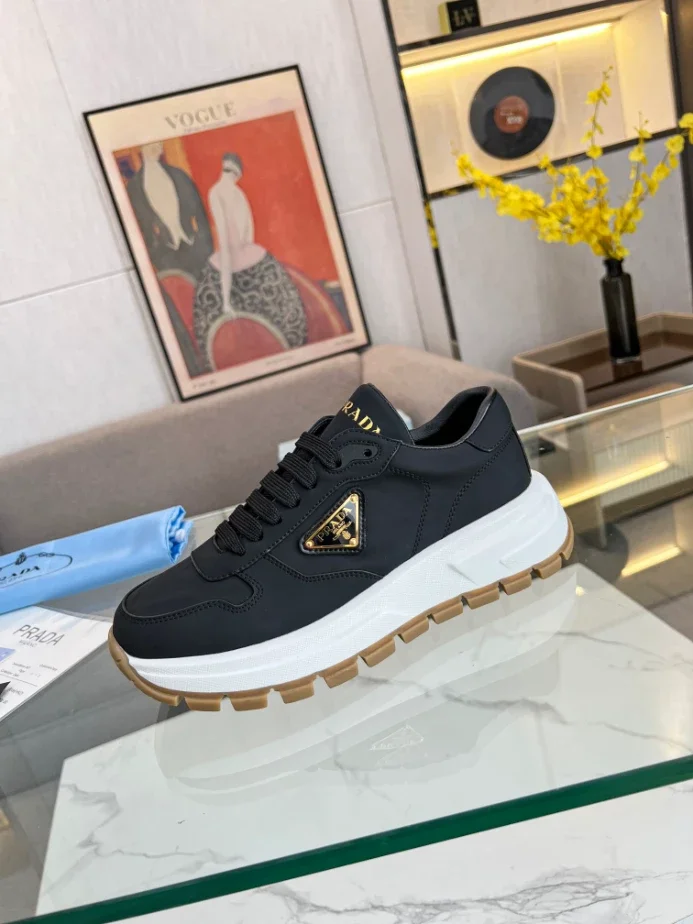 PRAX 01 DELAV SUEDE AND RE-NYLON SNEAKERS   PRD047