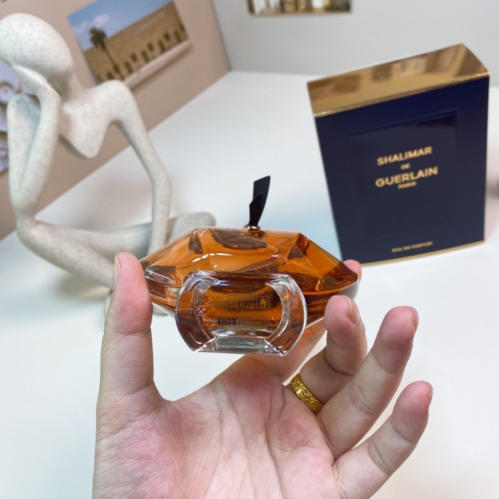 Guerlain Shalimar Eau de Parfum, 1925 28924670
