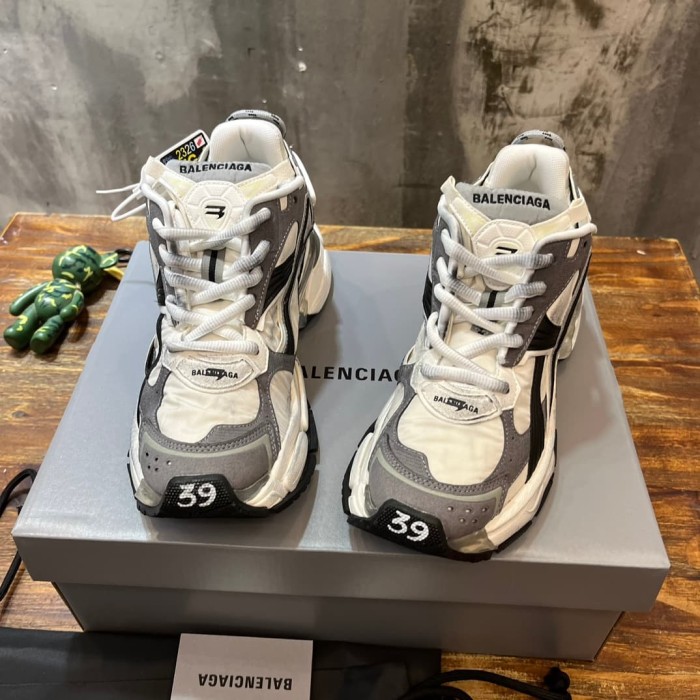 [plus-size shoes] 1:1 quality version Runner 7.5 Generation Sports Shoes 21 colors 28996207