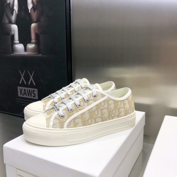 1:1 quality version 28314329 Walk'N'D Monogrammed Embroidered Canvas Shoes 8 colors