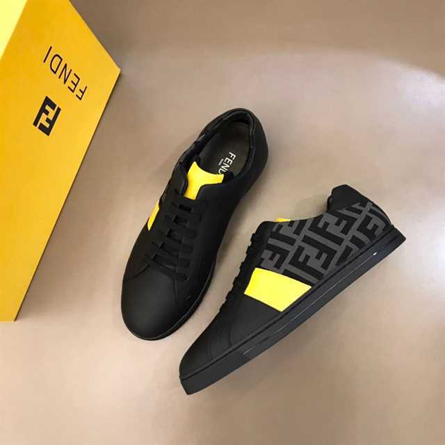 FEND1 FF LOGO PRINT LOW-TOP SNEAKERS   FD18