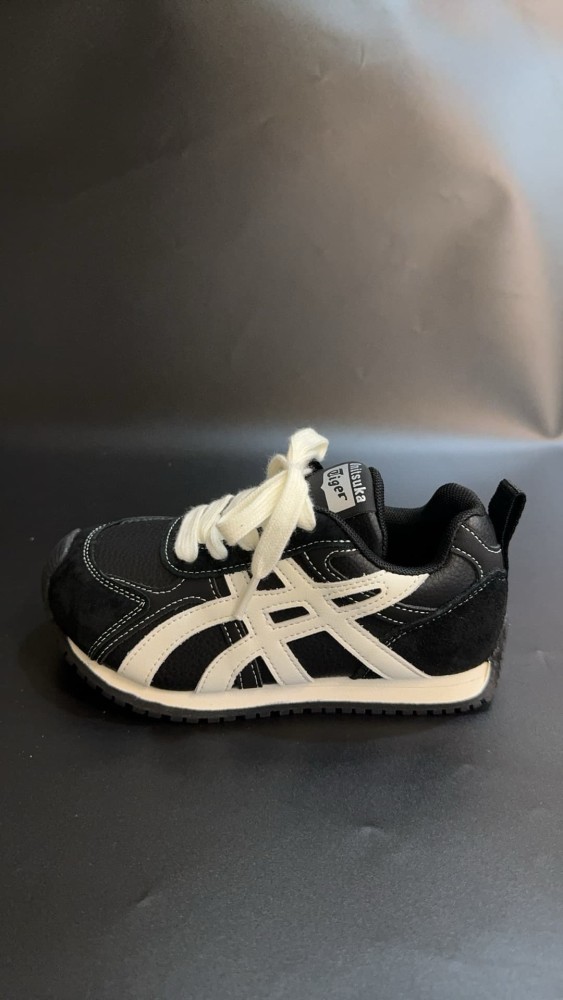 Autumn Winter Retro Leather Sneakers for Kids 3 colors 29006181